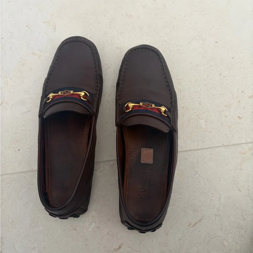 Gucci Men's Dark Brown Loafers with Gold Accent - Picture 1 of 9